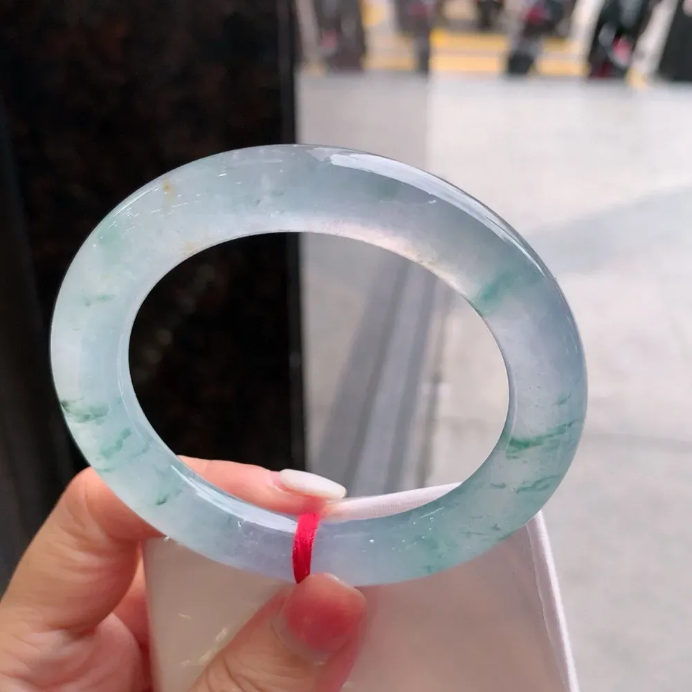 圆条玻璃种飘花 无瑕 尺寸:58.7/11 种水好