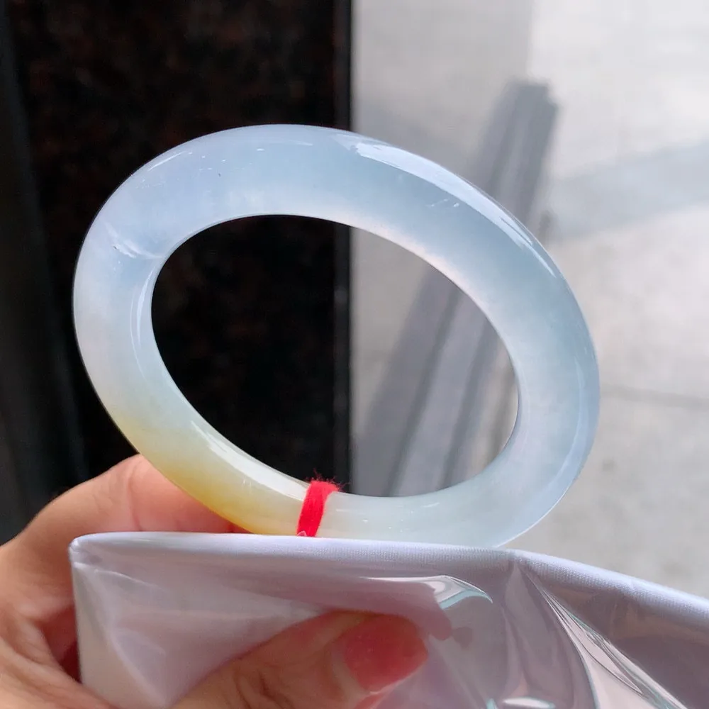 圆条冰玻黄翡 一丝天然冰丝  尺寸:54.5/10.1/10.4 种色俱佳️️