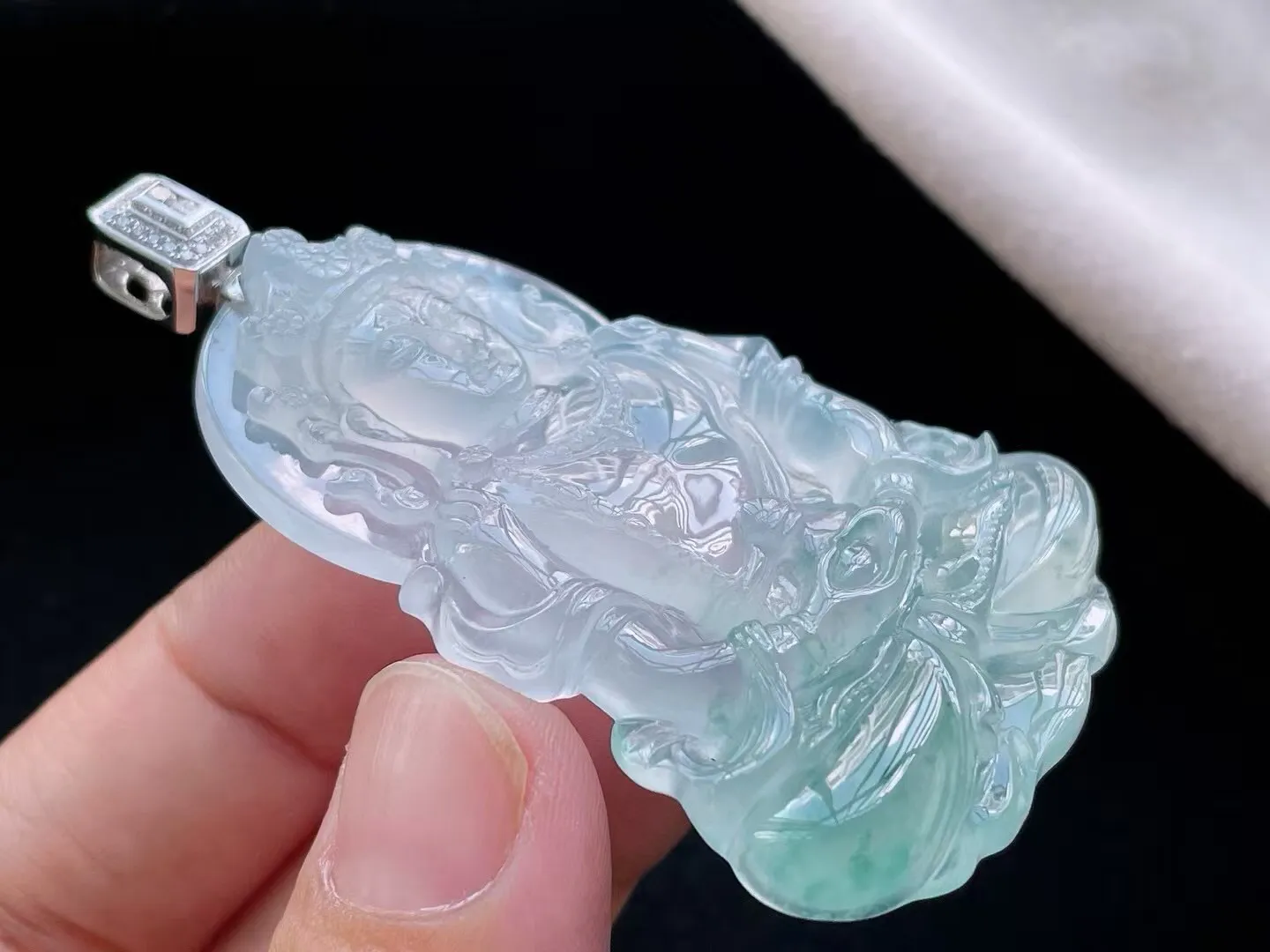 老坑冰种起胶飘花渡母吊坠