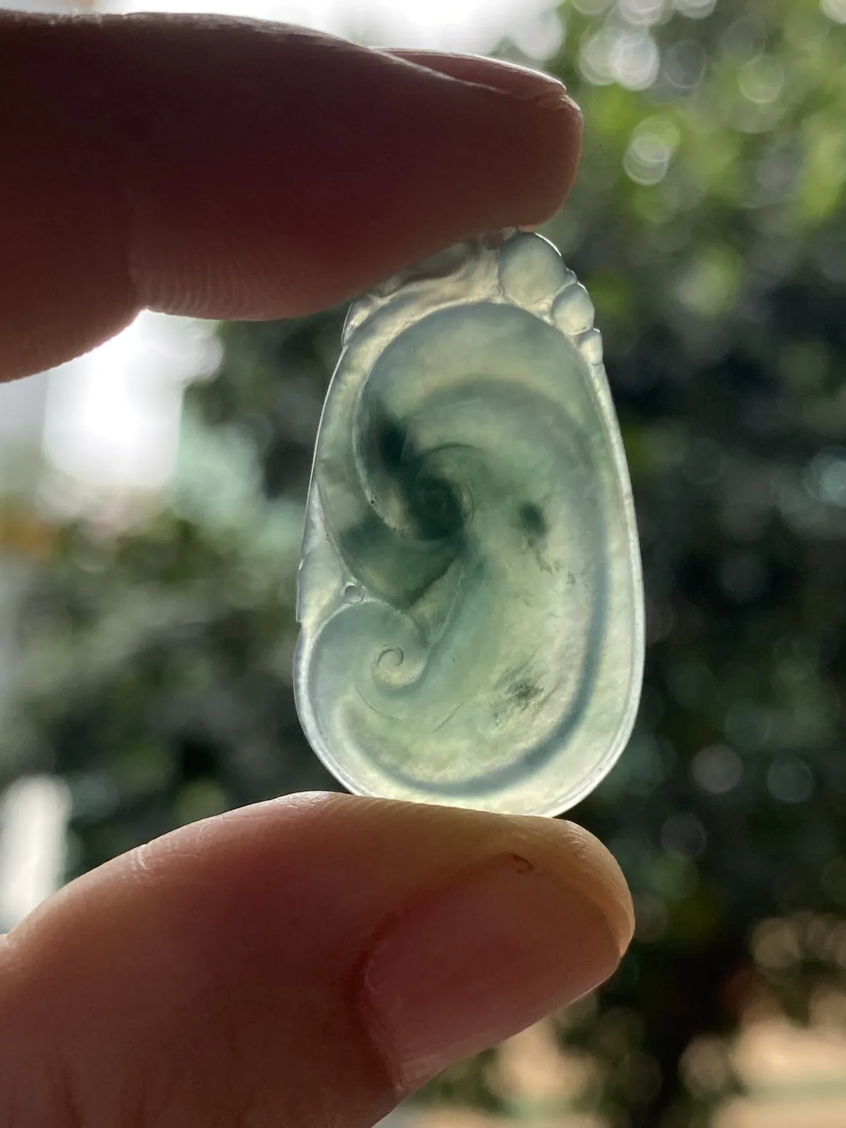 推荐【冰蓝如意】无纹裂，满色，独特的蓝绿色有个性，水润冰透，起光，种好细腻，超值～～29.5*17.3*3.8
