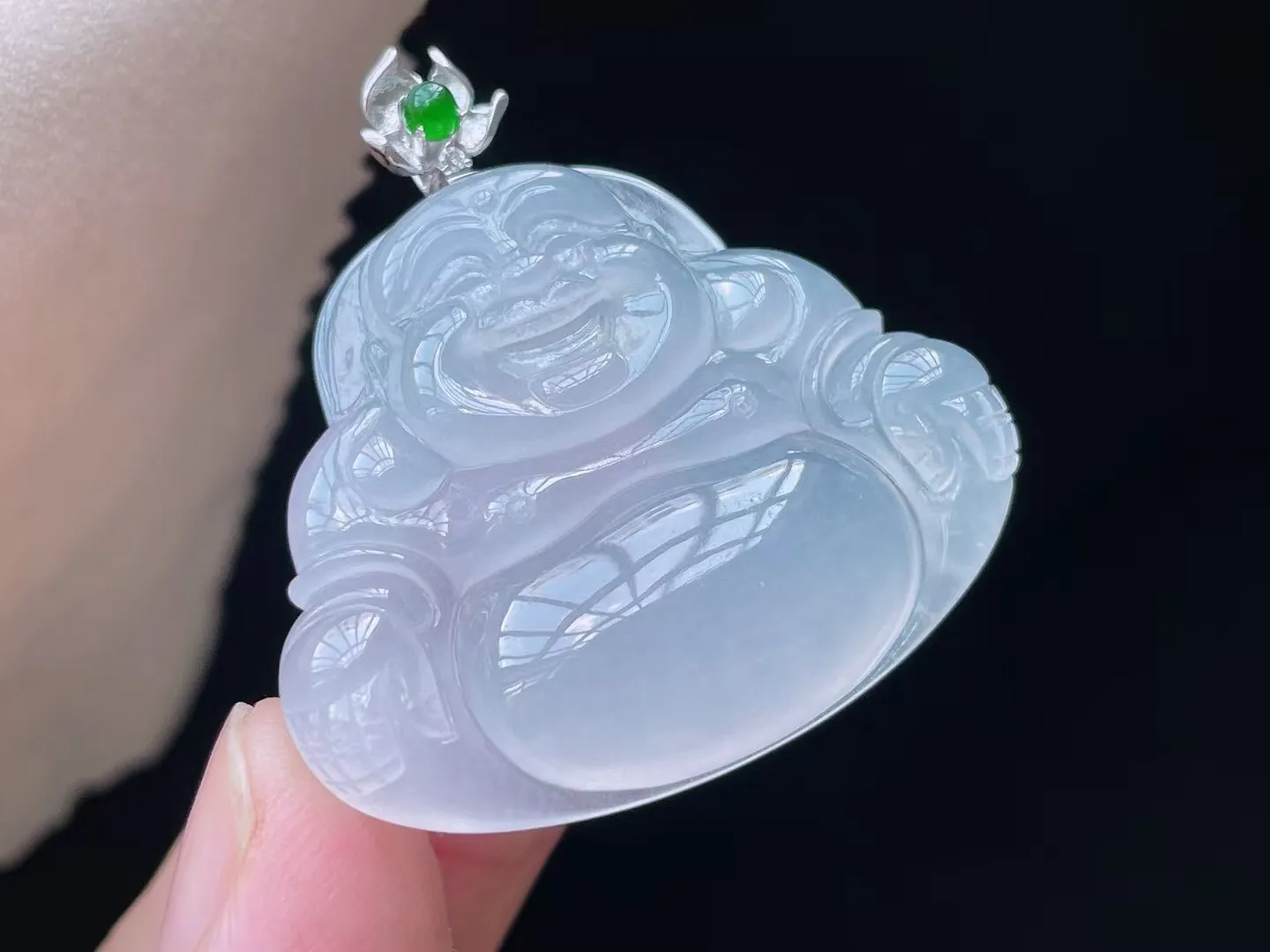 冰糯种起胶佛公吊坠