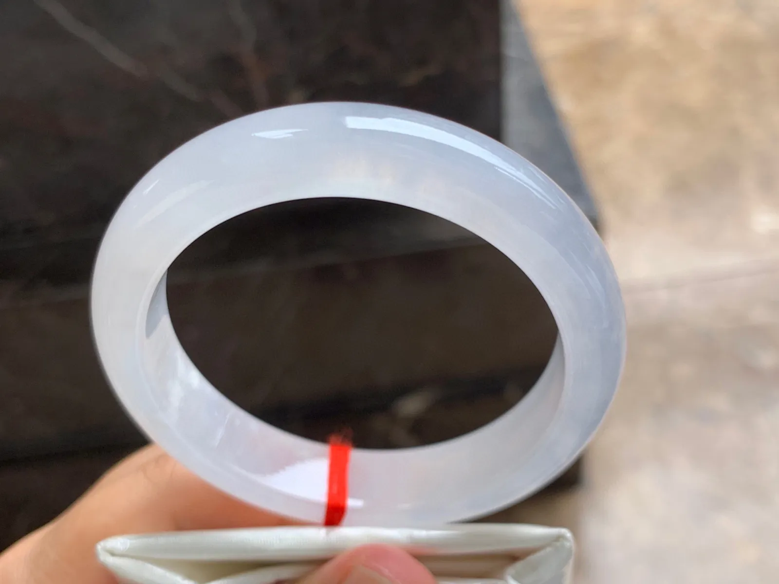 58-13-9mm
冰种手镯 冰味十足～纯纯的 实物更好看