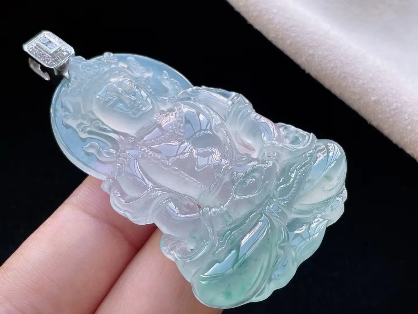 老坑冰种起胶飘花渡母吊坠