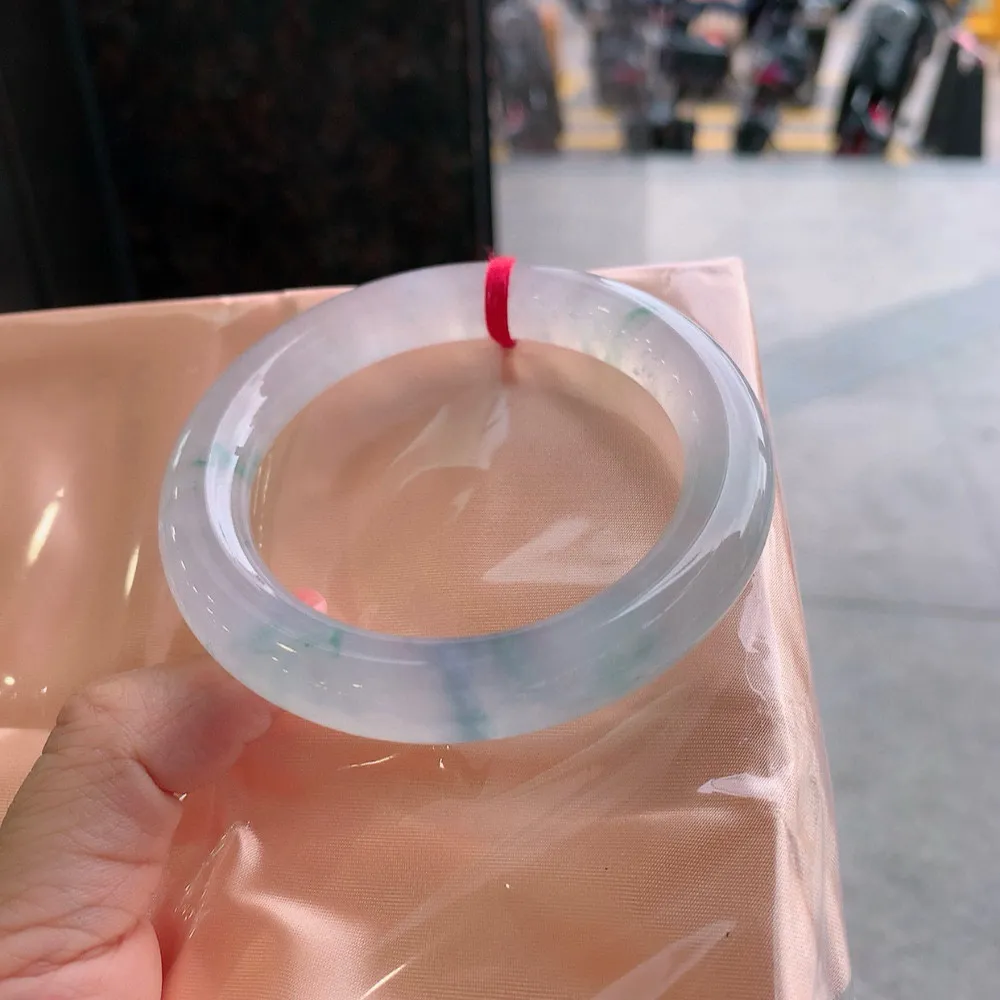 圆条冰玻飘花 无瑕 尺寸:58.9/11.5 花美 种水好