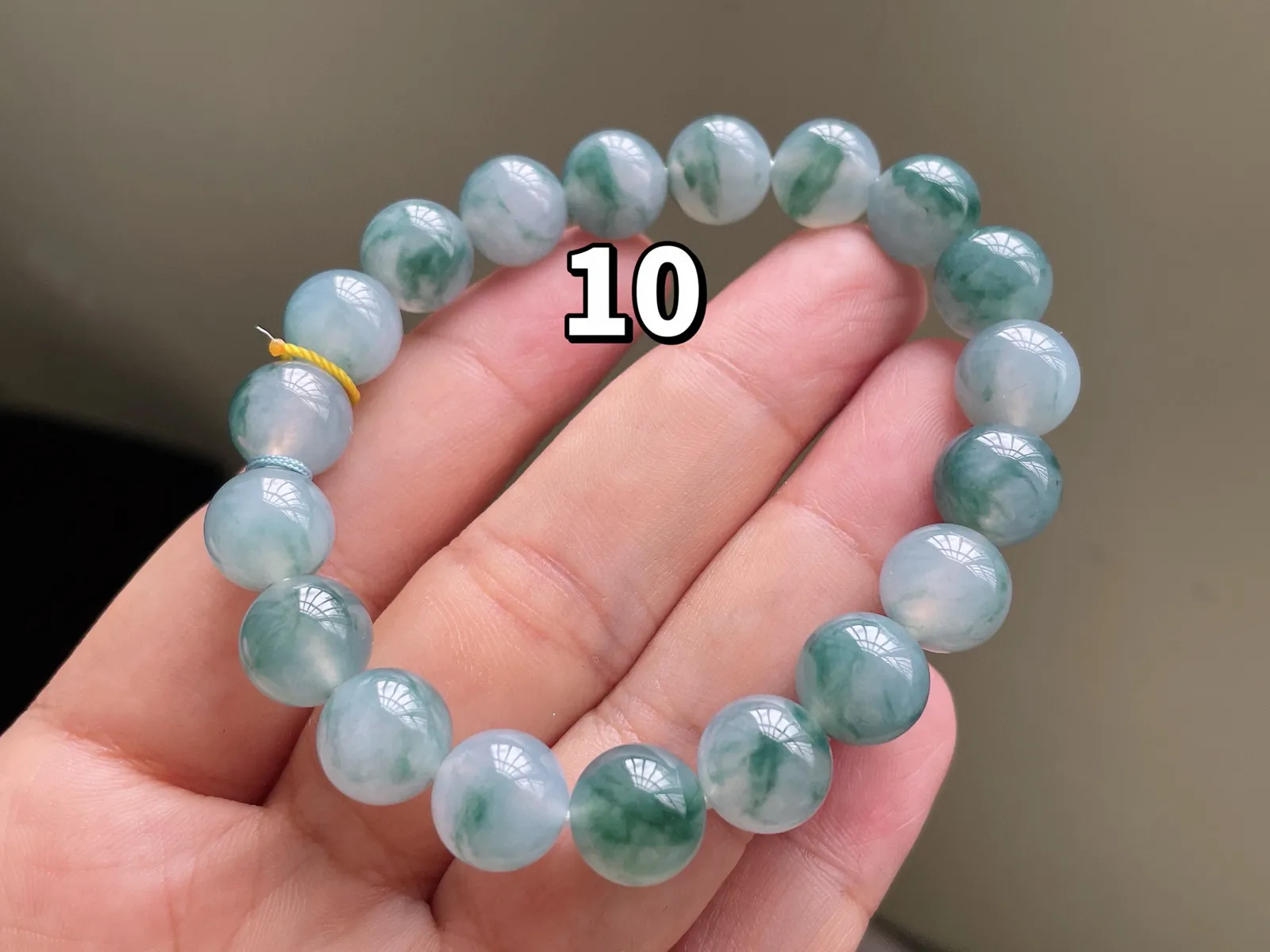 冰种飘花·珠串

裸10
