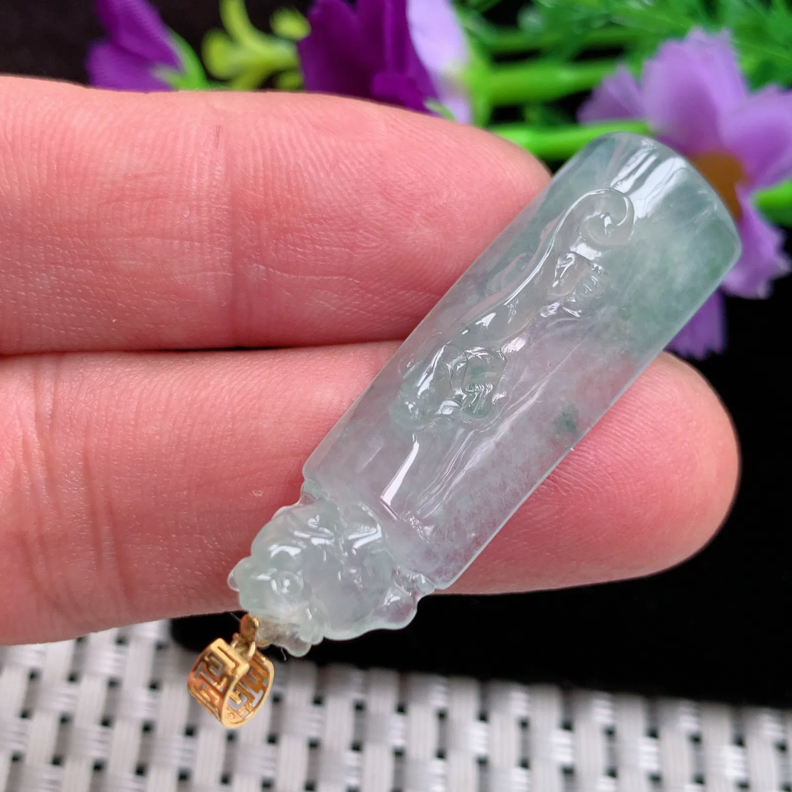 x54实拍44.5*14.3*7.8天然翡翠冰种望子成龙吊坠 螭龙颈坠