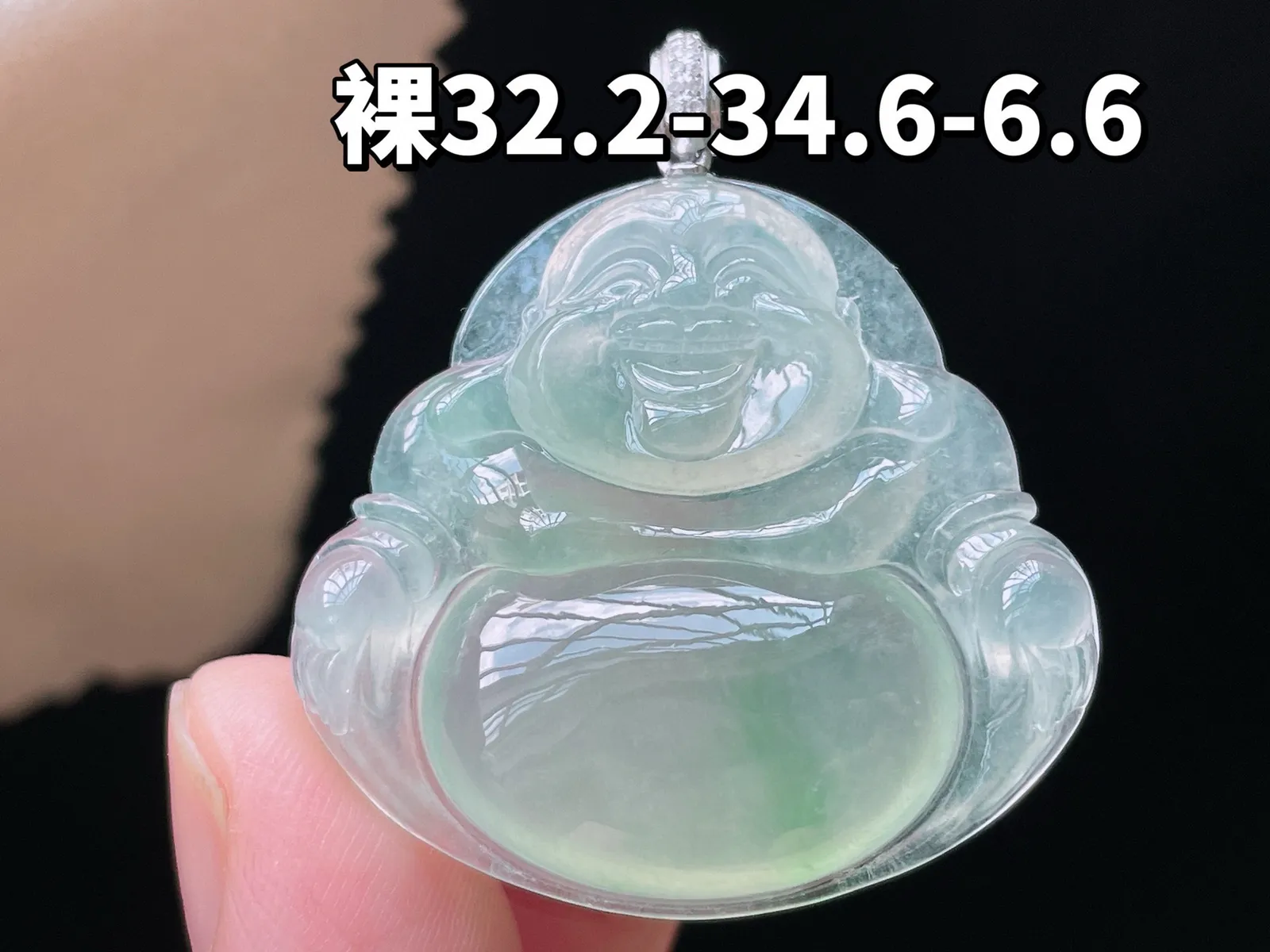 18K 冰种飘花·佛公

裸32.2-34.6-6.6