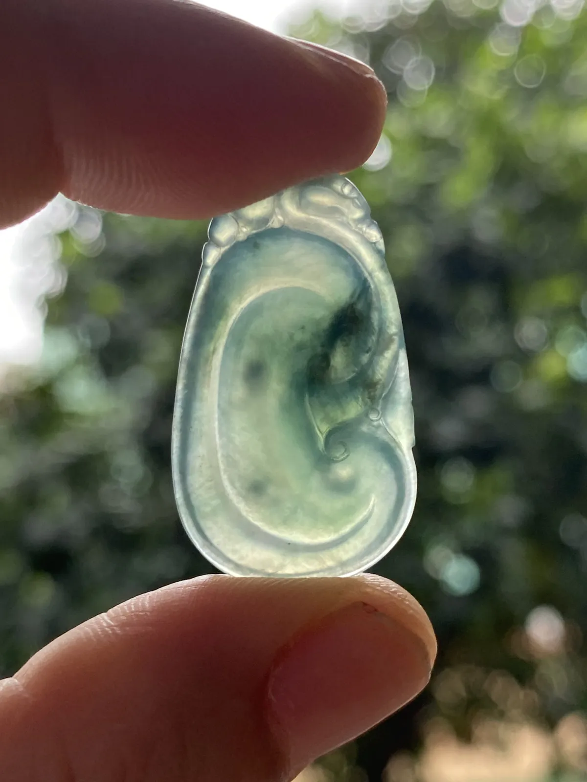 推荐【冰蓝如意】无纹裂，满色，独特的蓝绿色有个性，水润冰透，起光，种好细腻，超值～～29.5*17.3*3.8