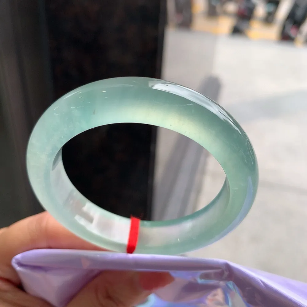 正圈玻璃种 无瑕 尺寸:54.5/12.6/9喜询 种水好 起刚光 高品质