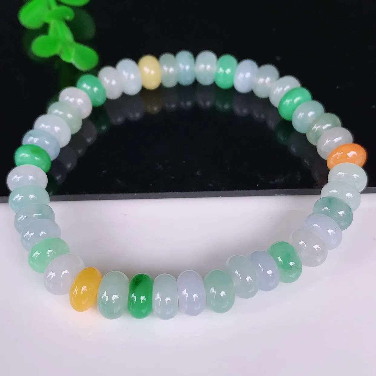 自然光实拍，冰润冰糯种多彩算盘珠翡翠手串手链，种老水足，冰清玉润  颜色漂亮  #46.17取一尺寸