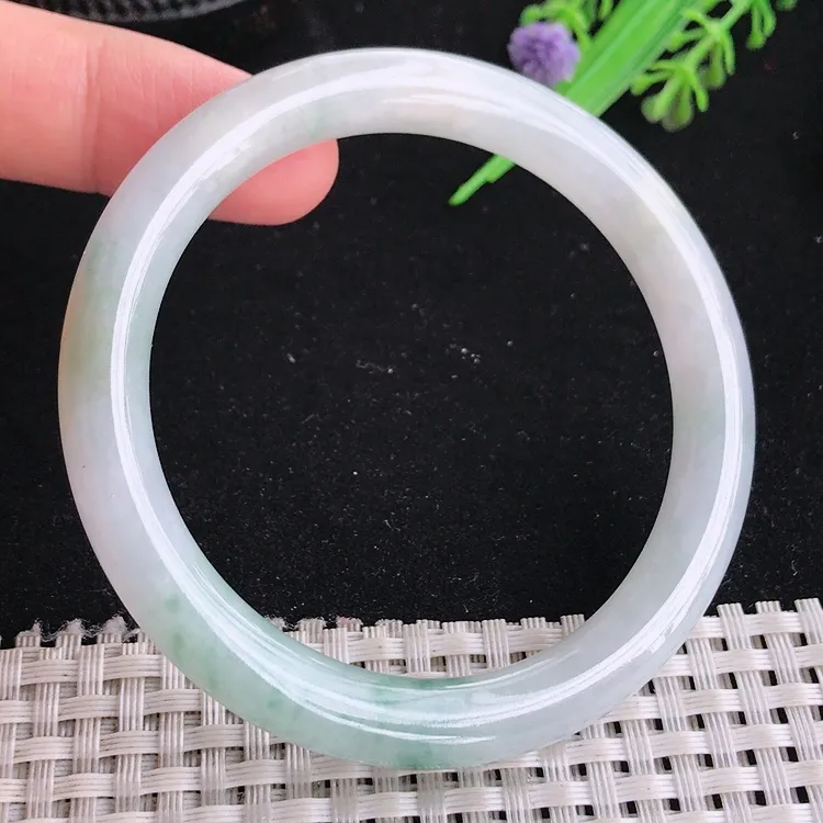 自然光55/8.2/8.3老坑秀气冰润飘花圆条手镯翡翠玉镯美人镯