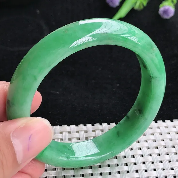 自然光53/12.8/8.3老坑精美温润满绿手镯翡翠玉镯美人镯
