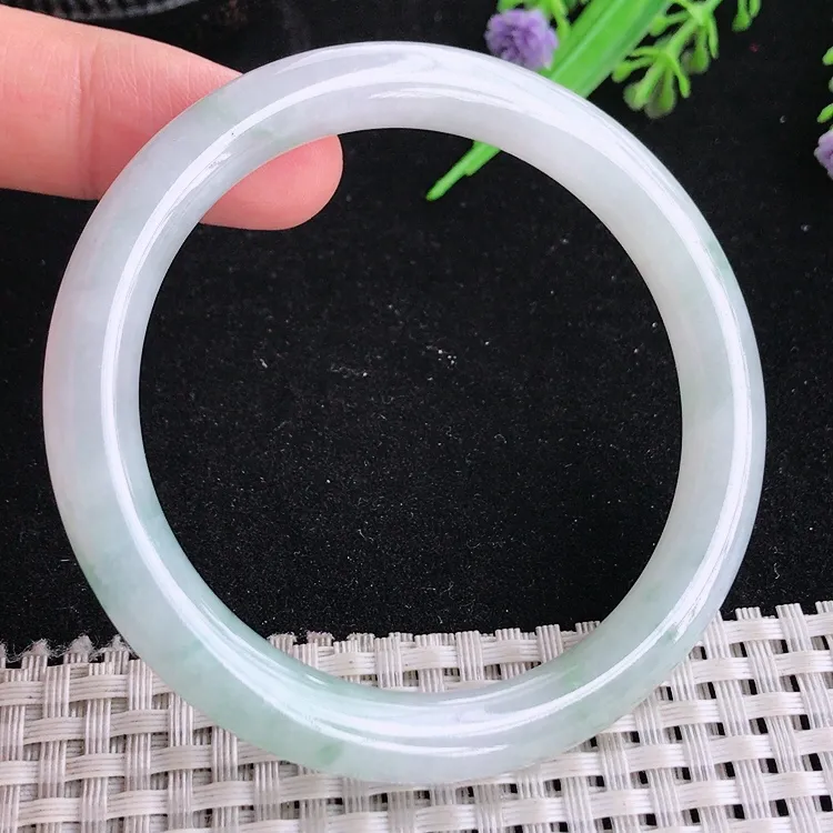 自然光55/8.2/8.3老坑秀气冰润飘花圆条手镯翡翠玉镯美人镯