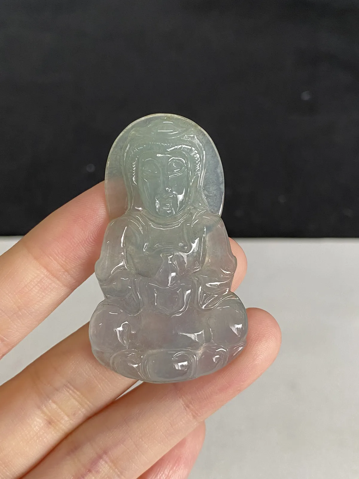 翡翠冰糯种吊坠