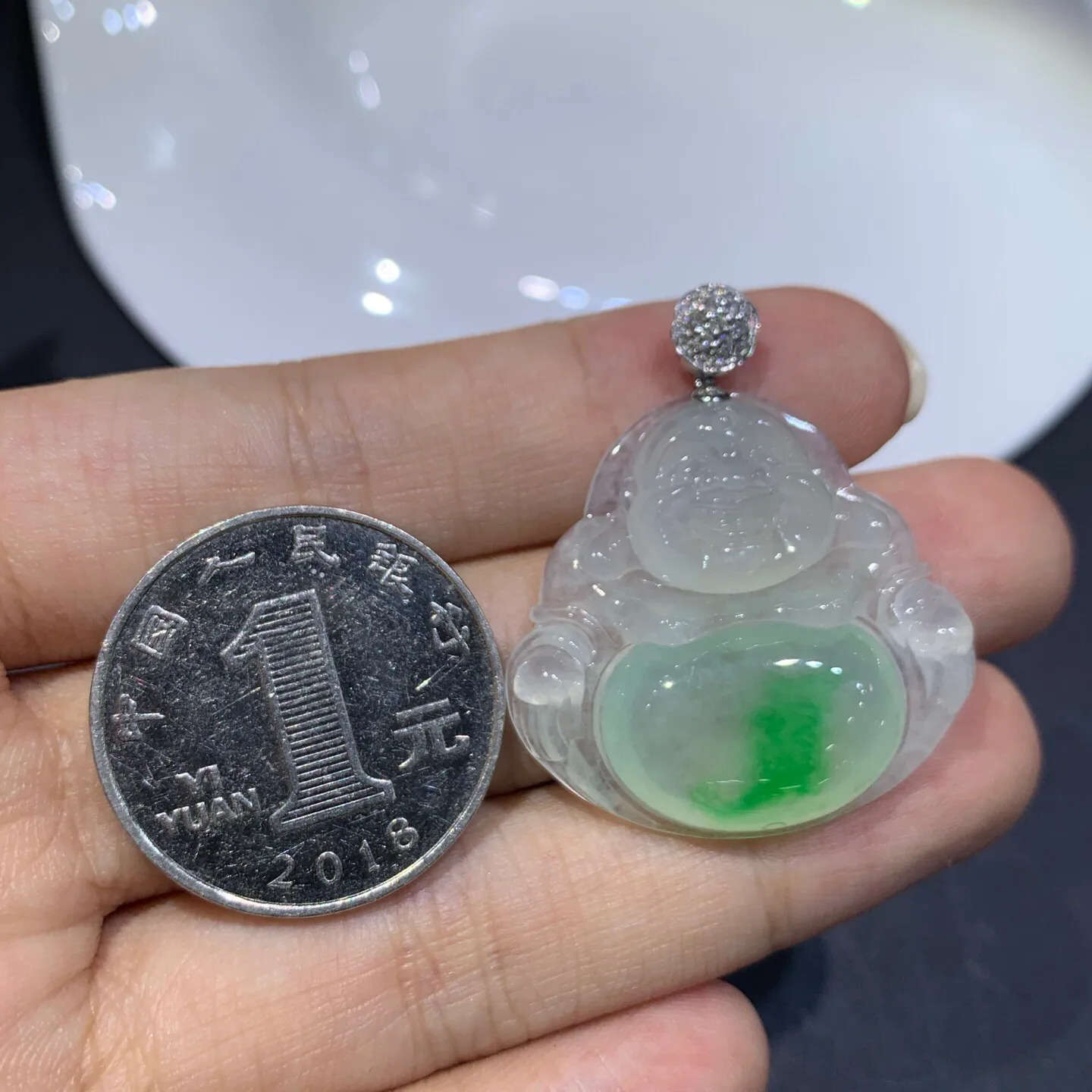 冰种飘绿佛公吊坠 整体尺寸35-30-6毫米
