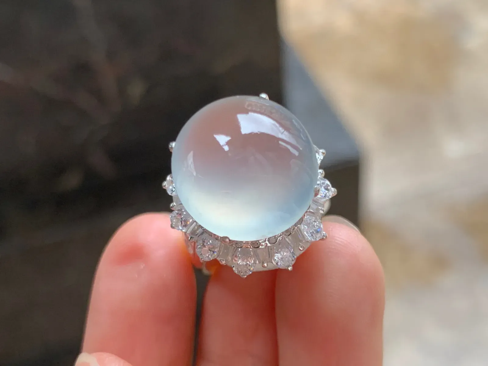 白冰戒面 冰透起光 纯净无暇 饱满 铜托
