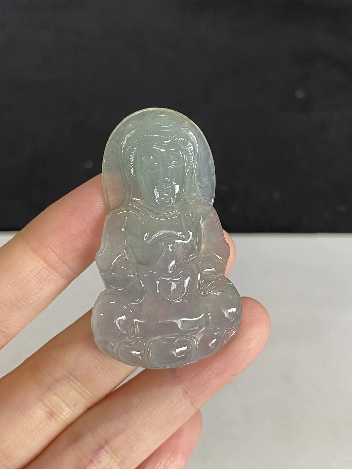 翡翠冰糯种吊坠
