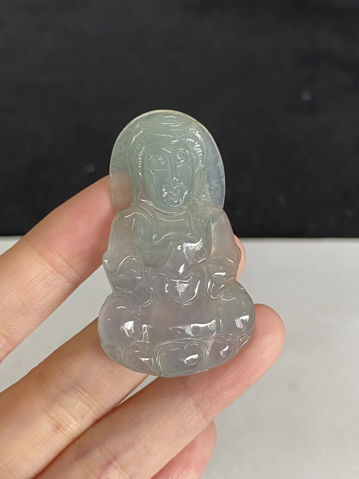 翡翠冰糯种吊坠