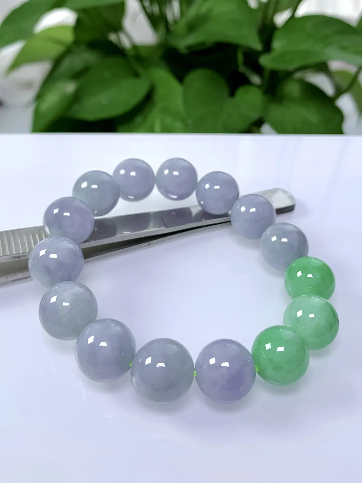 缅甸天然翡翠A货，冰润双彩春带彩圆珠手串手链，尺寸：13.2mm/15颗，重量：59.75g