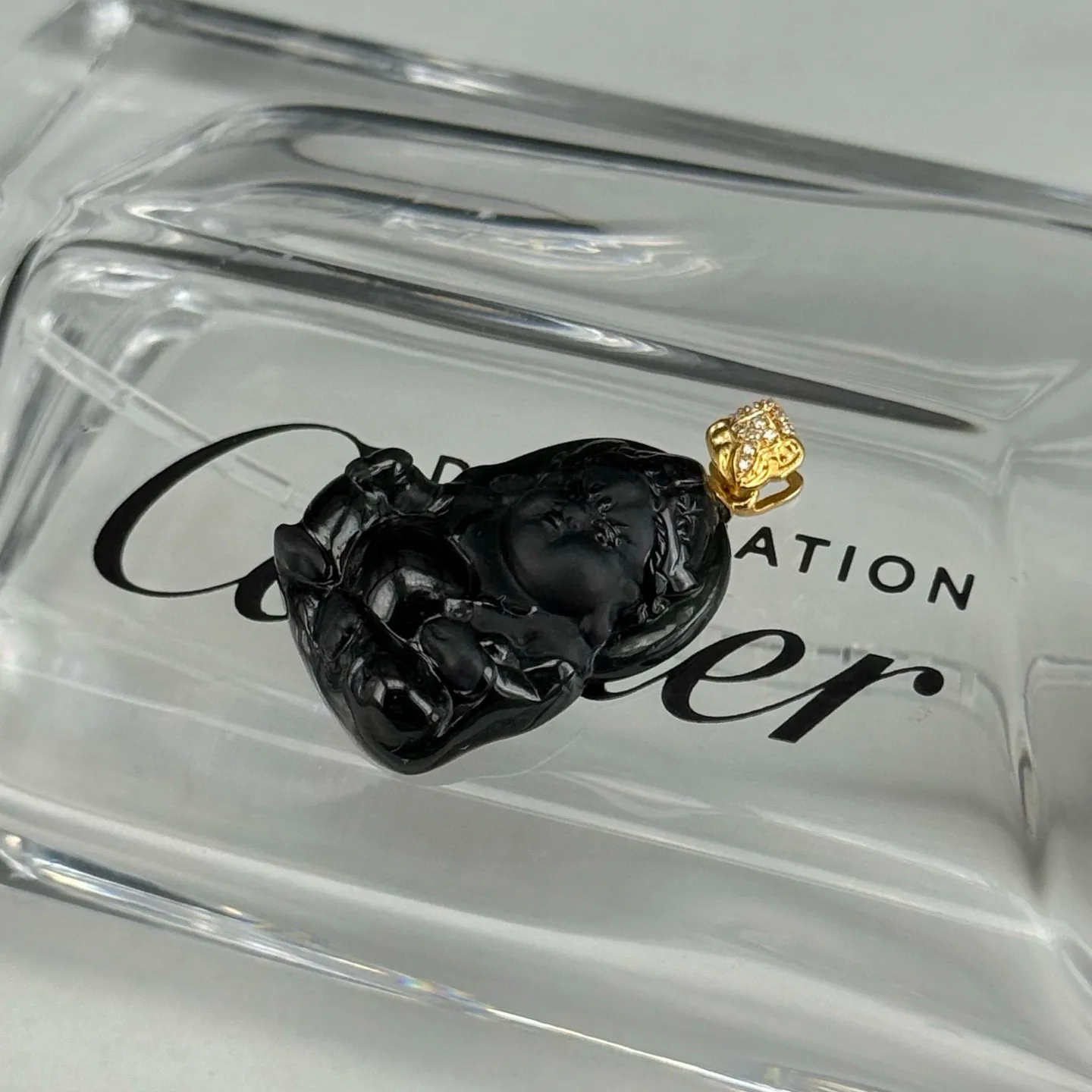 精品墨翠黄财神宝宝 种好色正 黑度极好 打灯通透 油性十足 尺寸22.1