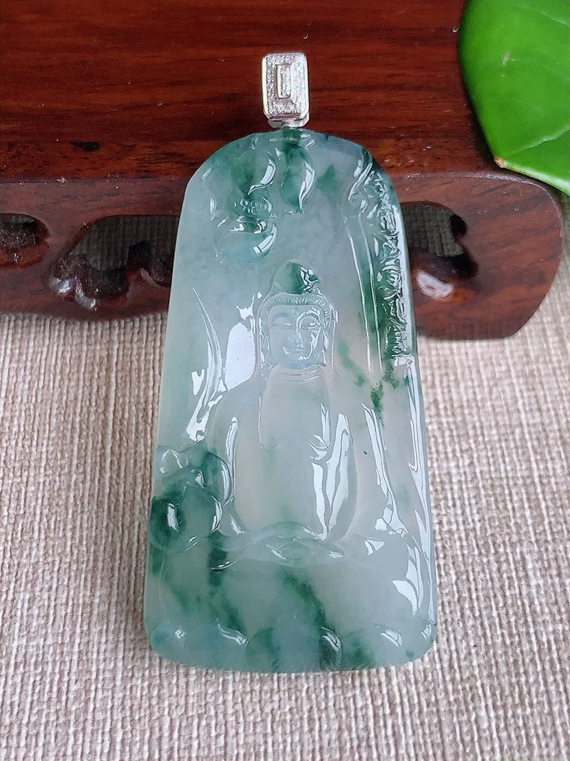 a货翡翠老坑冰种18K金镶嵌飘花大势至菩萨吊坠 尺寸60×52.2×27×5.3mm 重量17.73g 0619