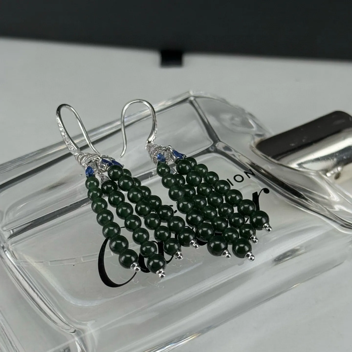 精品18k墨翠珠珠耳坠 种好色正 打灯通透 油性十足 尺寸4.1