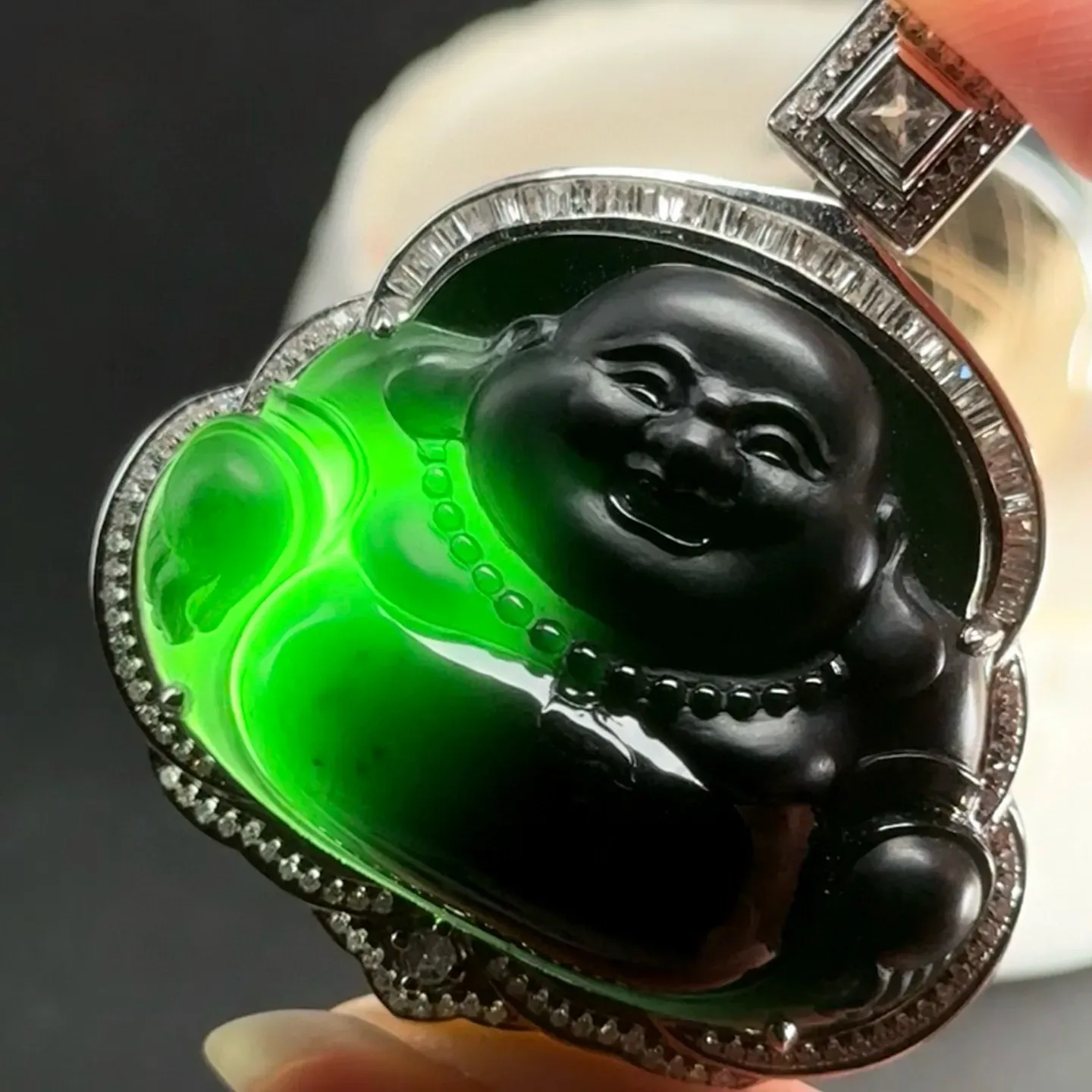 精品18k墨翠大肚佛 重金豪镶 打灯通透 油性十足 尺寸45.5