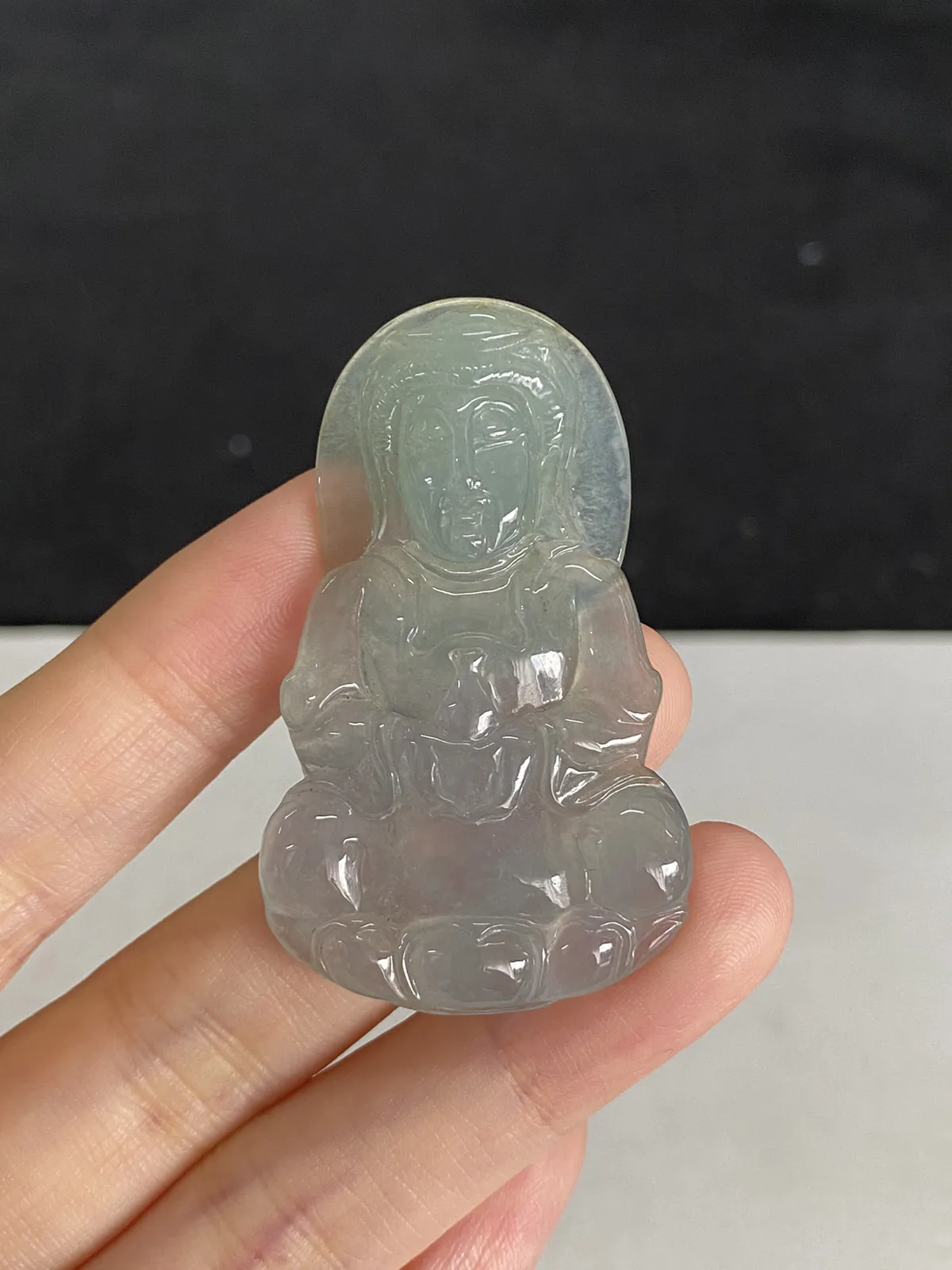 翡翠冰糯种吊坠