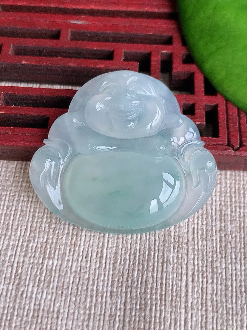 a货翡翠老坑冰种飘花佛公吊坠 尺寸30.4×34.3×5.5mm 重量9.37g 0620