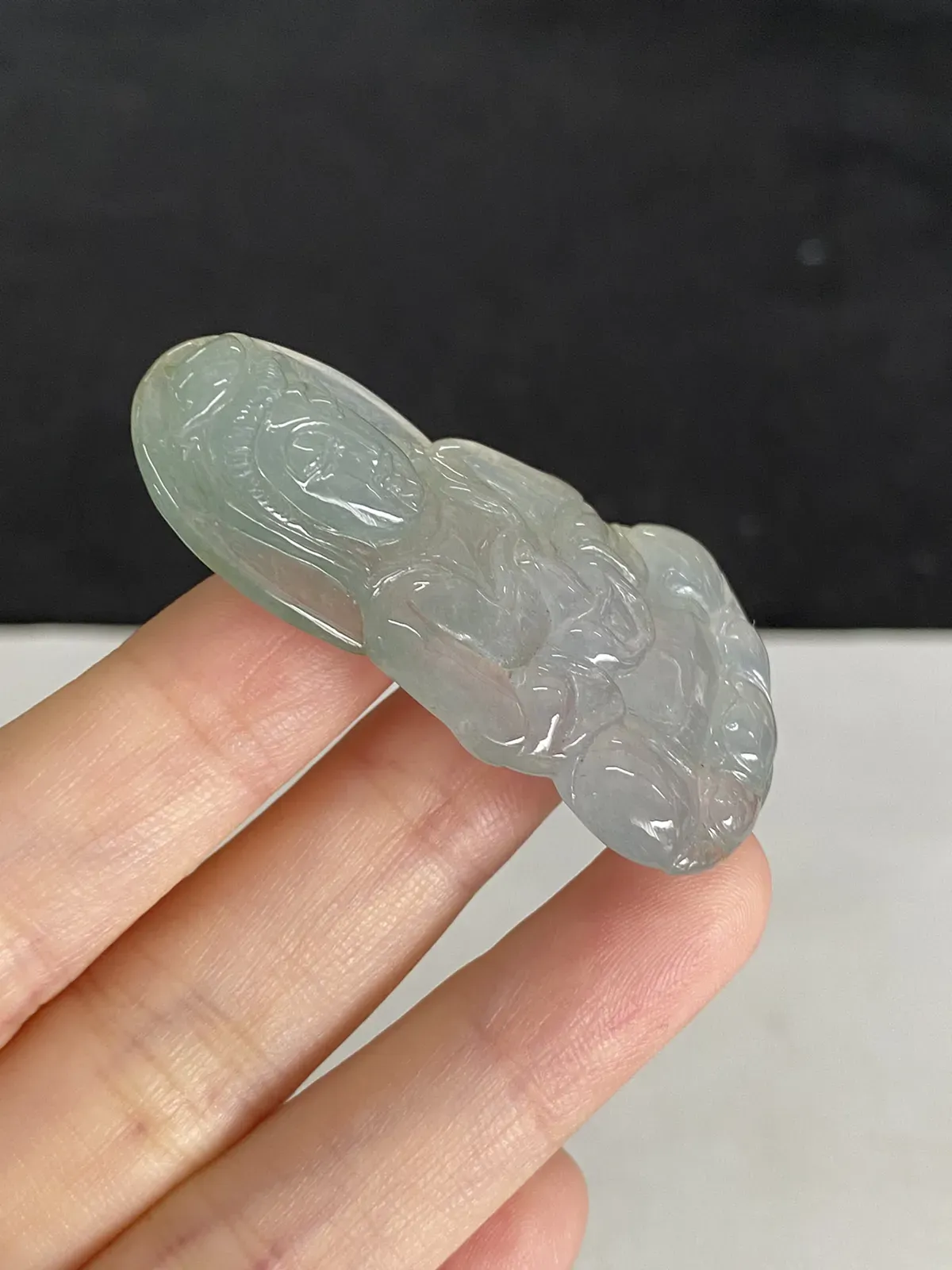 翡翠冰糯种吊坠