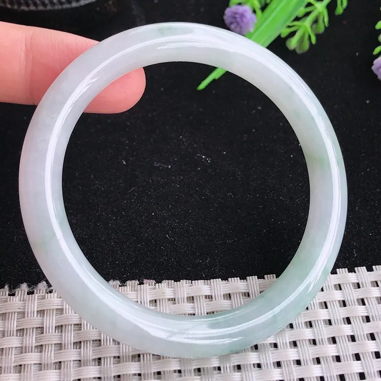自然光55/8.2/8.3老坑秀气冰润飘花圆条手镯翡翠玉镯美人镯