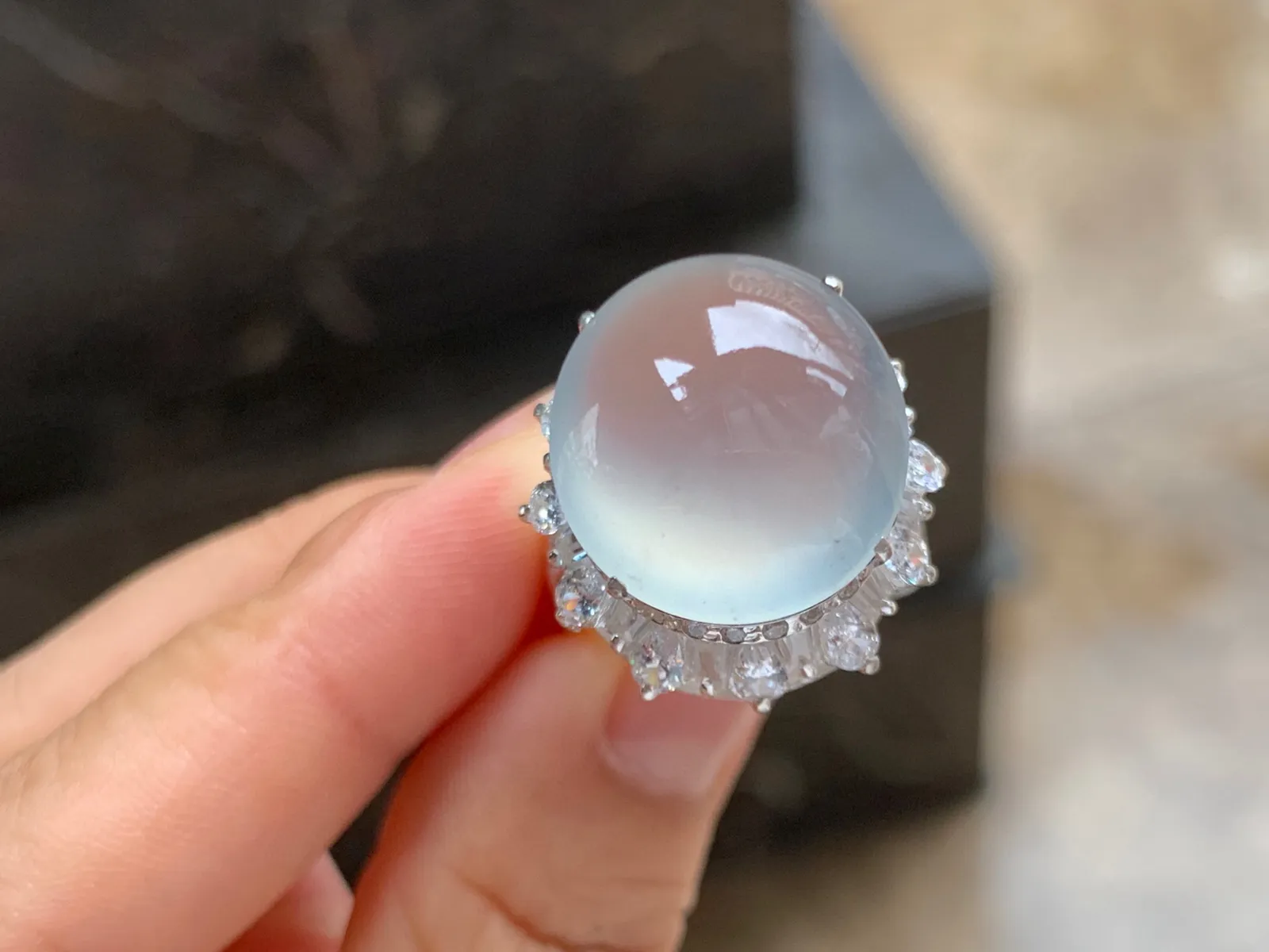 白冰戒面 冰透起光 纯净无暇 饱满 铜托