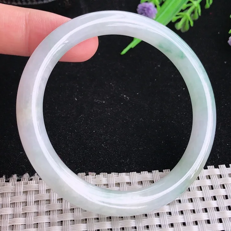 自然光55/8.2/8.3老坑秀气冰润飘花圆条手镯翡翠玉镯美人镯