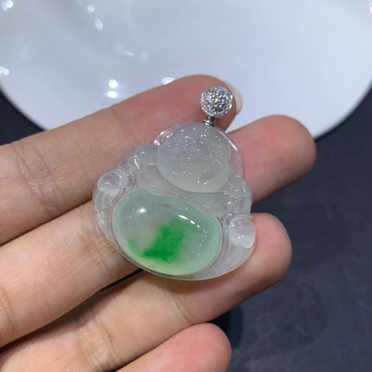 冰种飘绿佛公吊坠 整体尺寸35-30-6毫米
