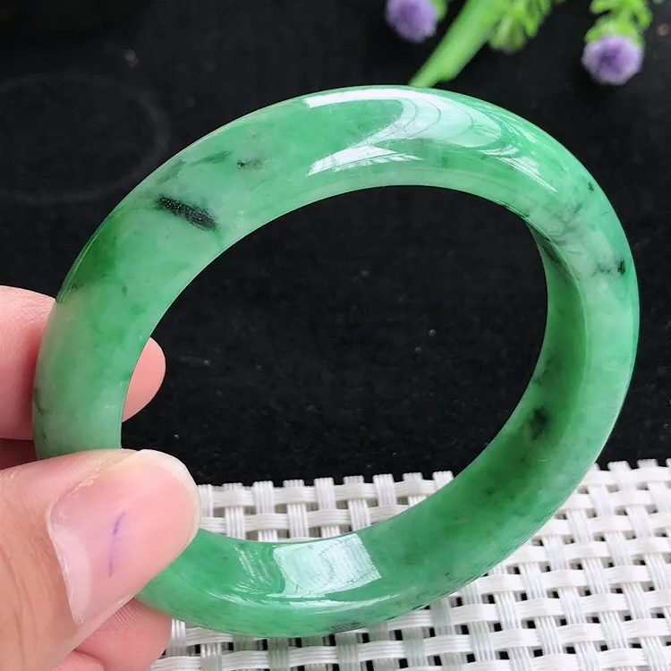 自然光53/12.8/8.3老坑精美温润满绿手镯翡翠玉镯美人镯