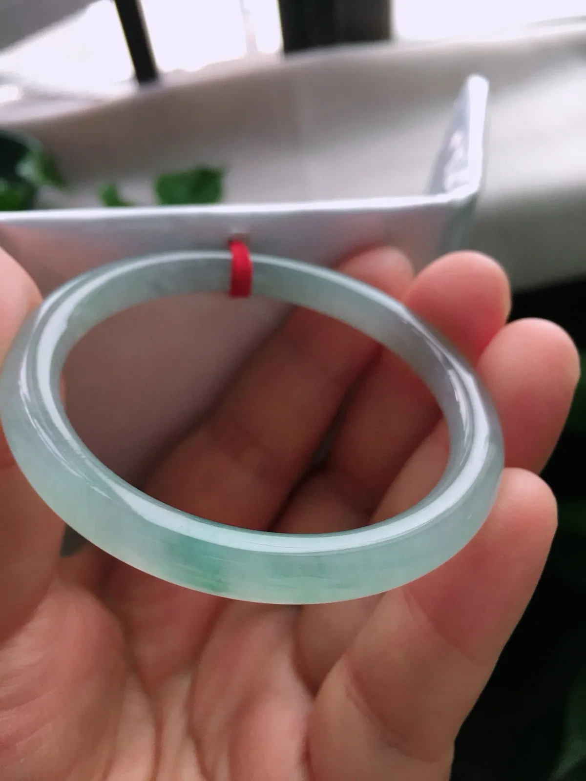 圈口52，圆条手镯，小圈口，飘花，玉质水润，尺寸52-7.1-6.8mm