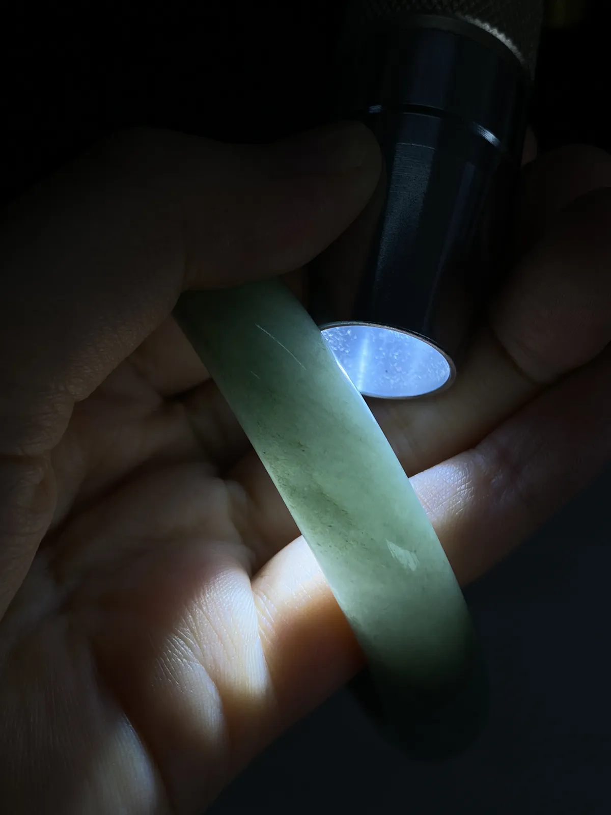 正圈62圈口，翡翠糯化种绿色手镯