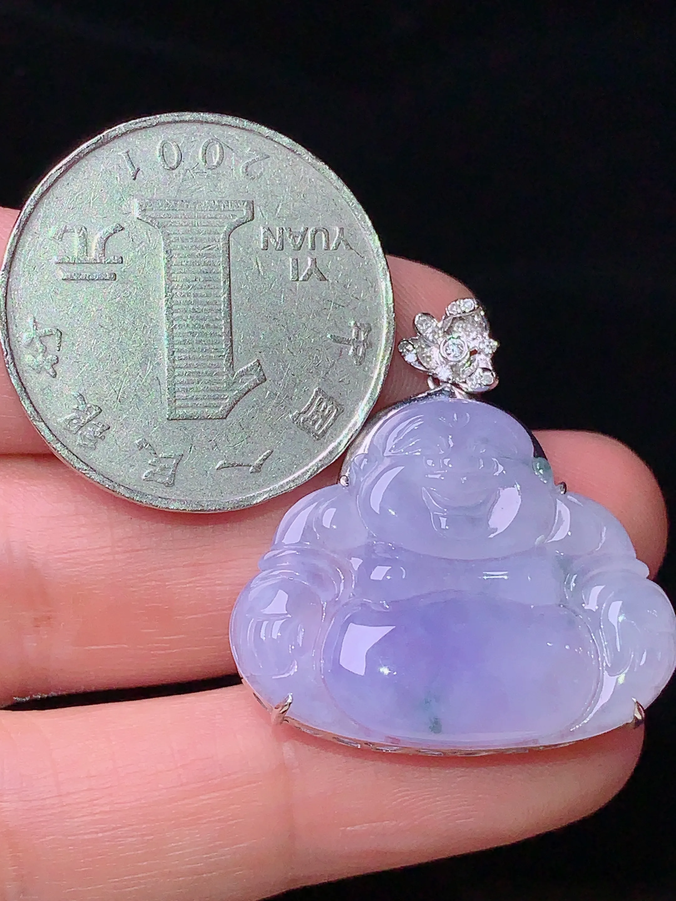 18k金钻镶嵌淡紫罗兰佛公吊坠 玉质细腻 色泽艳丽 整体尺寸29.8*27.7*7