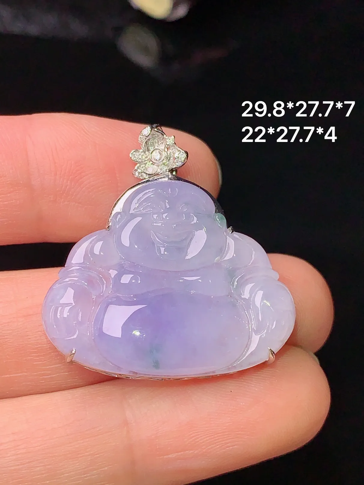 18k金钻镶嵌淡紫罗兰佛公吊坠 玉质细腻 色泽艳丽 整体尺寸29.8*27.7*7