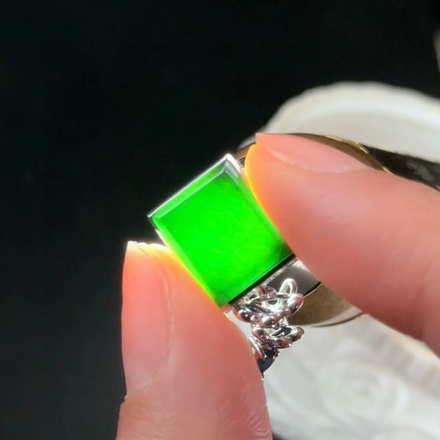 精品墨翠18k墨翠耳坠 重金豪镶 打灯通透 油性十足