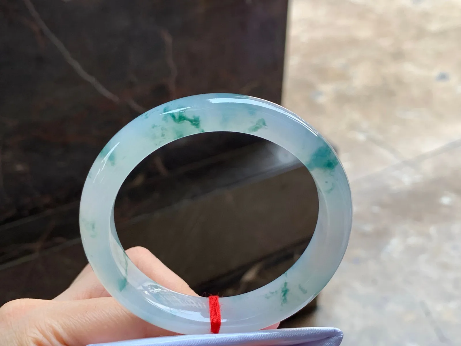 飘花手镯
清爽 57.6/12.5/8.6mm