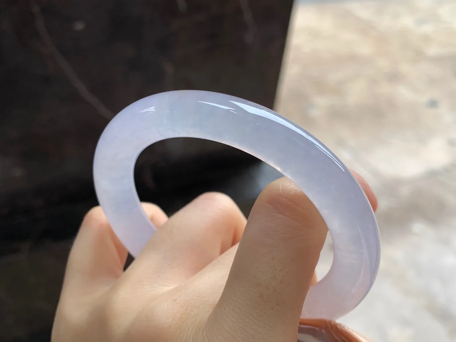 冰种圆条手镯
尺寸：55.8-9.8-10.3mm
冰味十足～整圈冰透