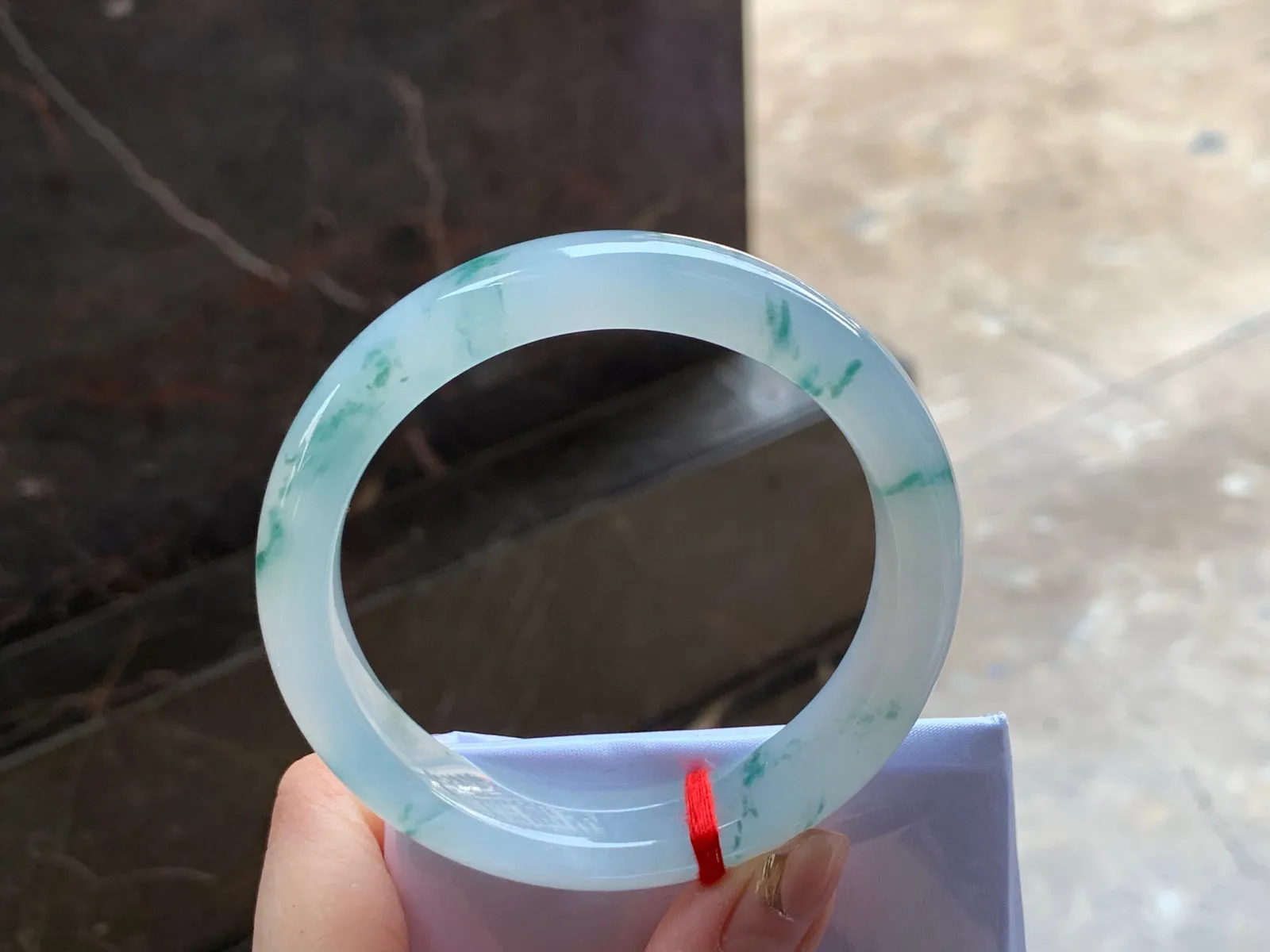 飘花手镯
清爽 57.6/12.5/8.6mm