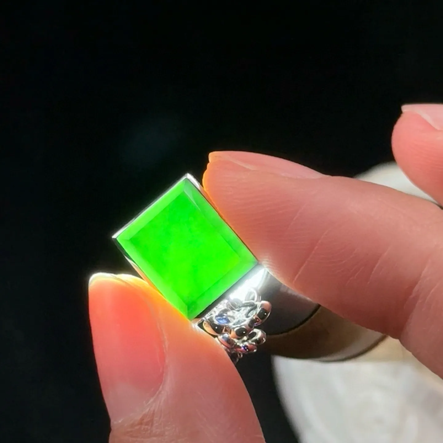 精品墨翠18k墨翠耳坠 重金豪镶 打灯通透 油性十足