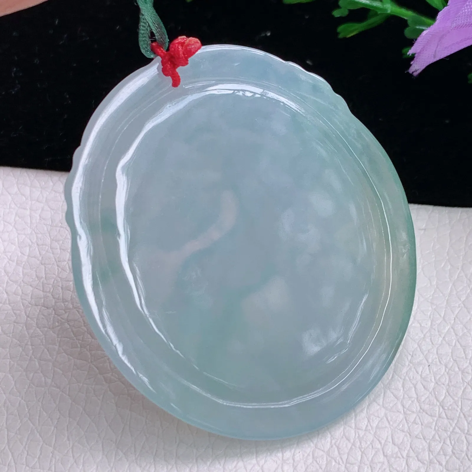bg实拍50*43.6*6天然翡翠水润胶感洋洋得意玉吊坠生肖羊玉挂件