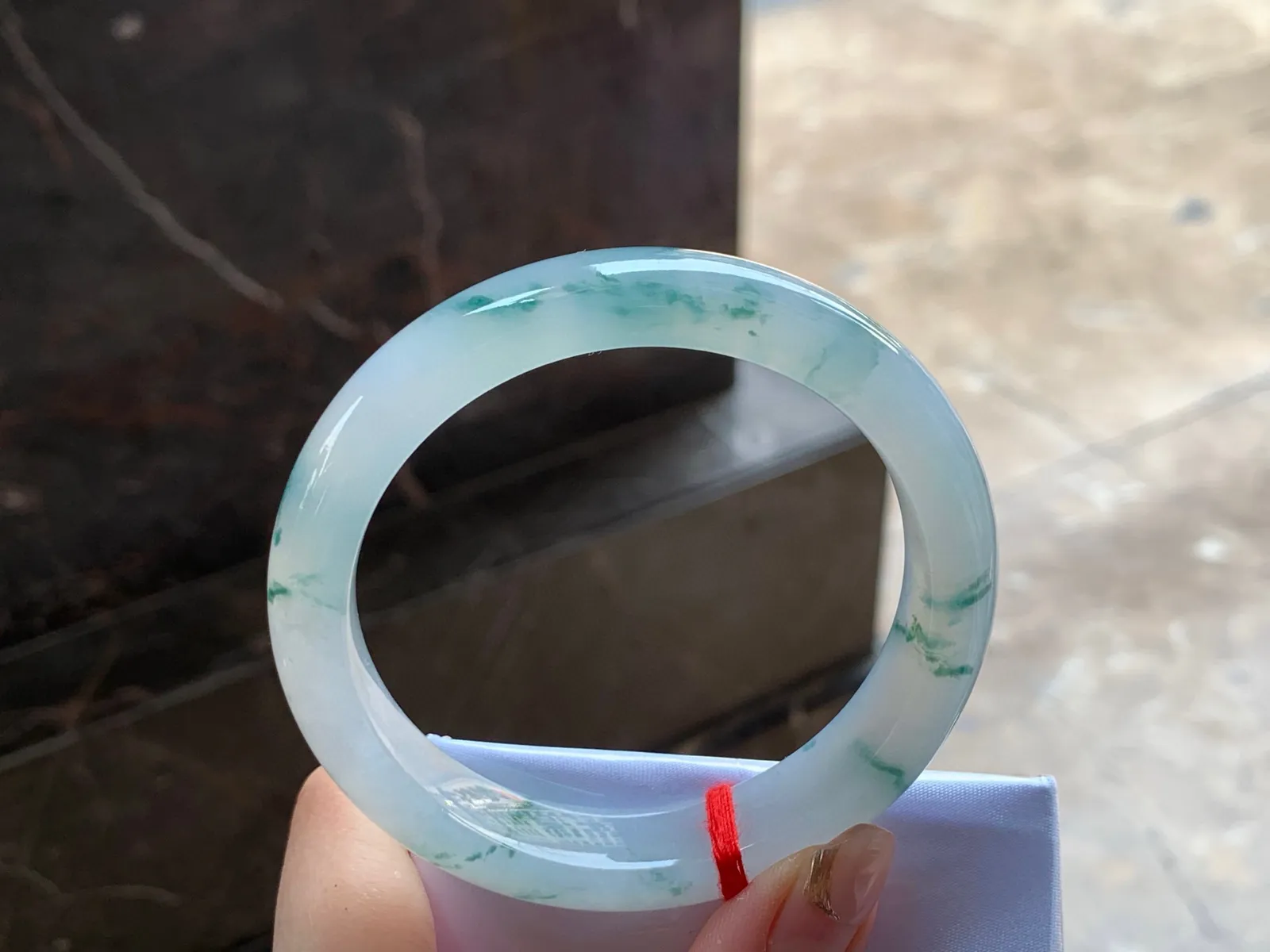 飘花手镯
清爽 57.6/12.5/8.6mm