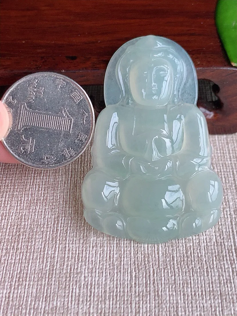 a货翡翠老坑冰种晴水正装观音吊坠 尺寸53×35.2×5.3mm 重量16.17g 0620