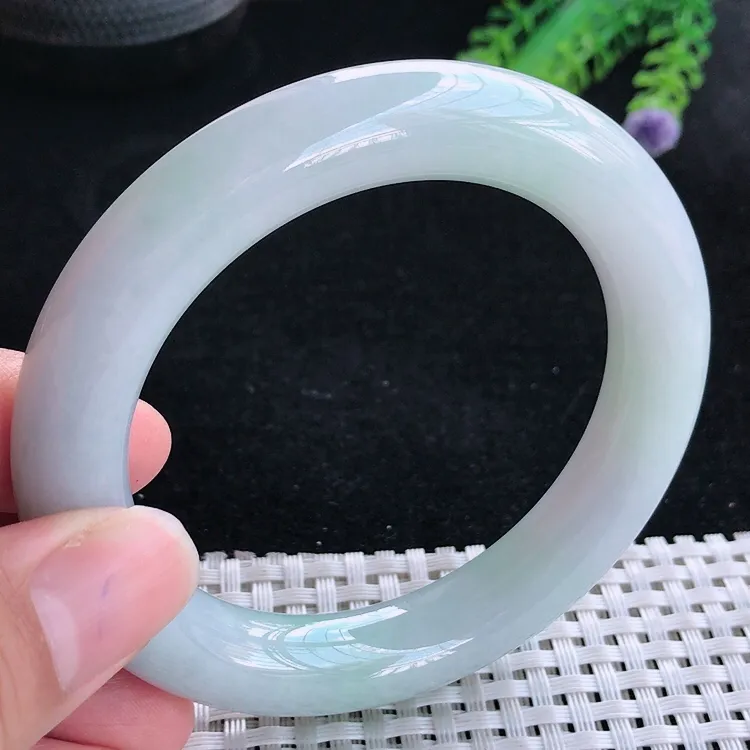 自然光56/11.8/11.2老坑油润水灵胖圆条手镯翡翠玉镯美人镯