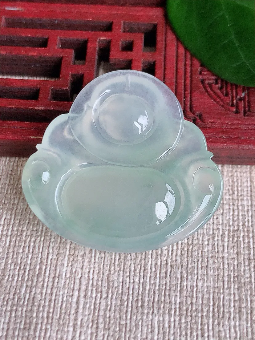 a货翡翠老坑冰种晴水佛公吊坠 尺寸30.6×32.8×5.7mm 重量8.96g 0621