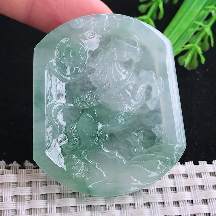 自然光51.27/43.5/5.8老坑冰胶果冻飘花生肖马牌吊坠玉石玉坠马上有钱挂件